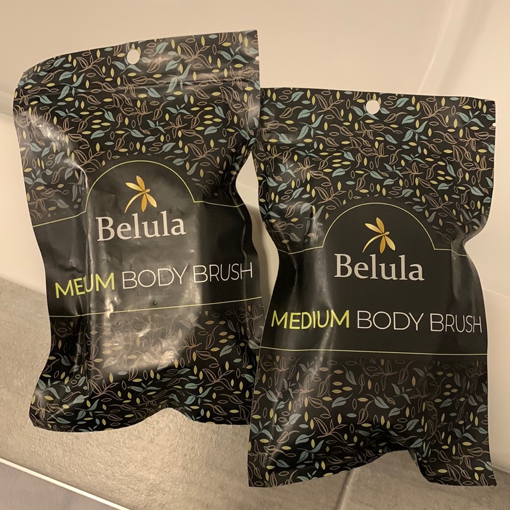 2 NEW Beluga Body Brushes